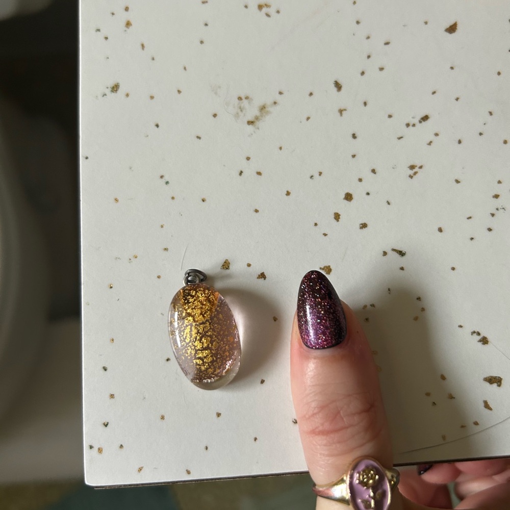 Glass Gold Flecked Oval Pendant